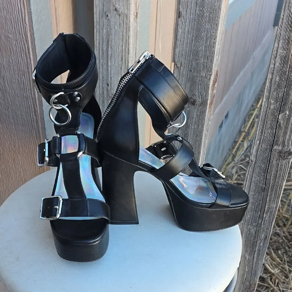 Dolls Kill lamoda vegan